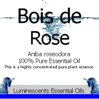 bois de rose essential oil label